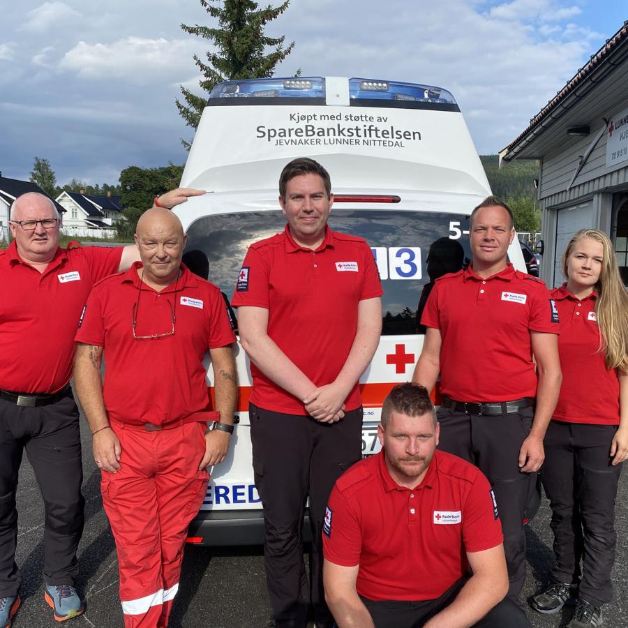 Ny ambulanse til Lunner R&oslash;de Kors